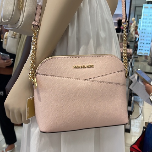 Michael Kors Bags | Michael Kors Jet Set Crossbody | Color: Pink | Size: Os | Mamaminas's Closet